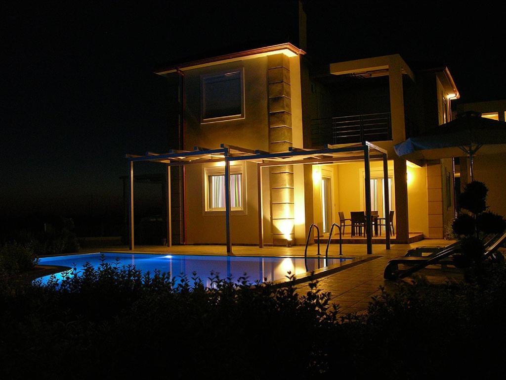 Antonios Village Hotel&Apartments Arkoudi Buitenkant foto