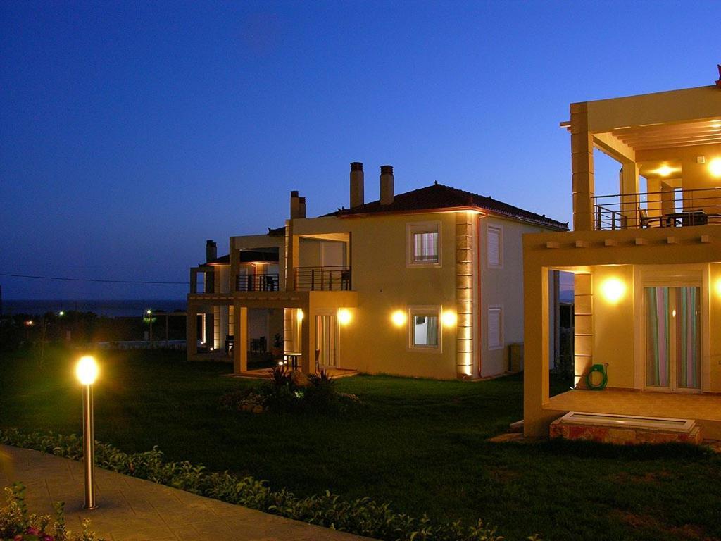Antonios Village Hotel&Apartments Arkoudi Buitenkant foto