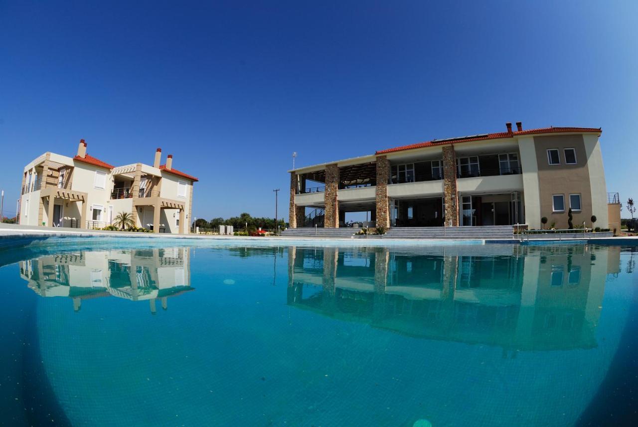 Antonios Village Hotel&Apartments Arkoudi Buitenkant foto