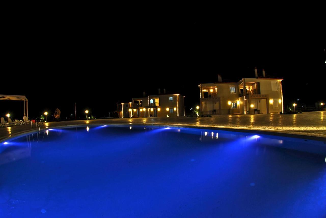 Antonios Village Hotel&Apartments Arkoudi Buitenkant foto