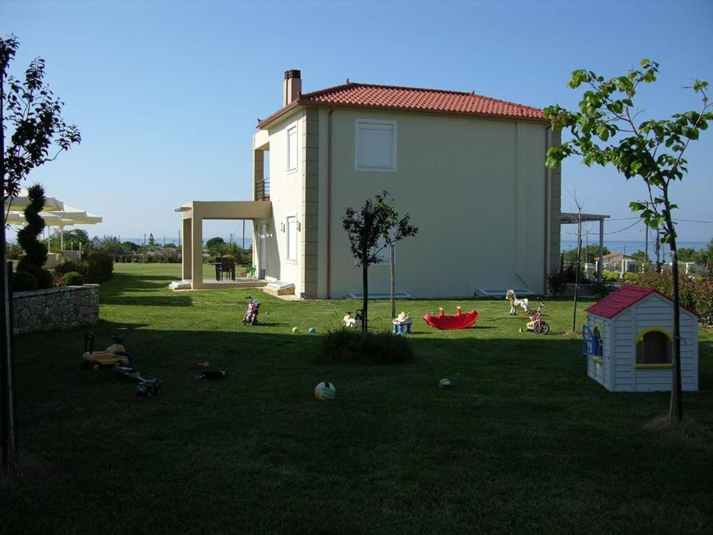 Antonios Village Hotel&Apartments Arkoudi Buitenkant foto